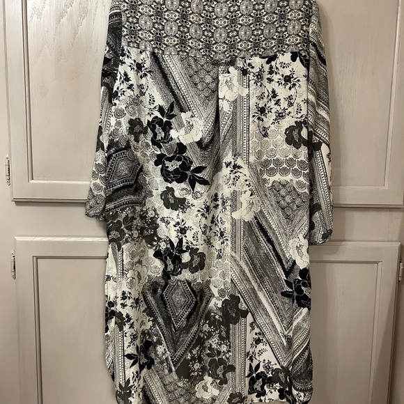 High-Low tunic - Picture 1 of 10